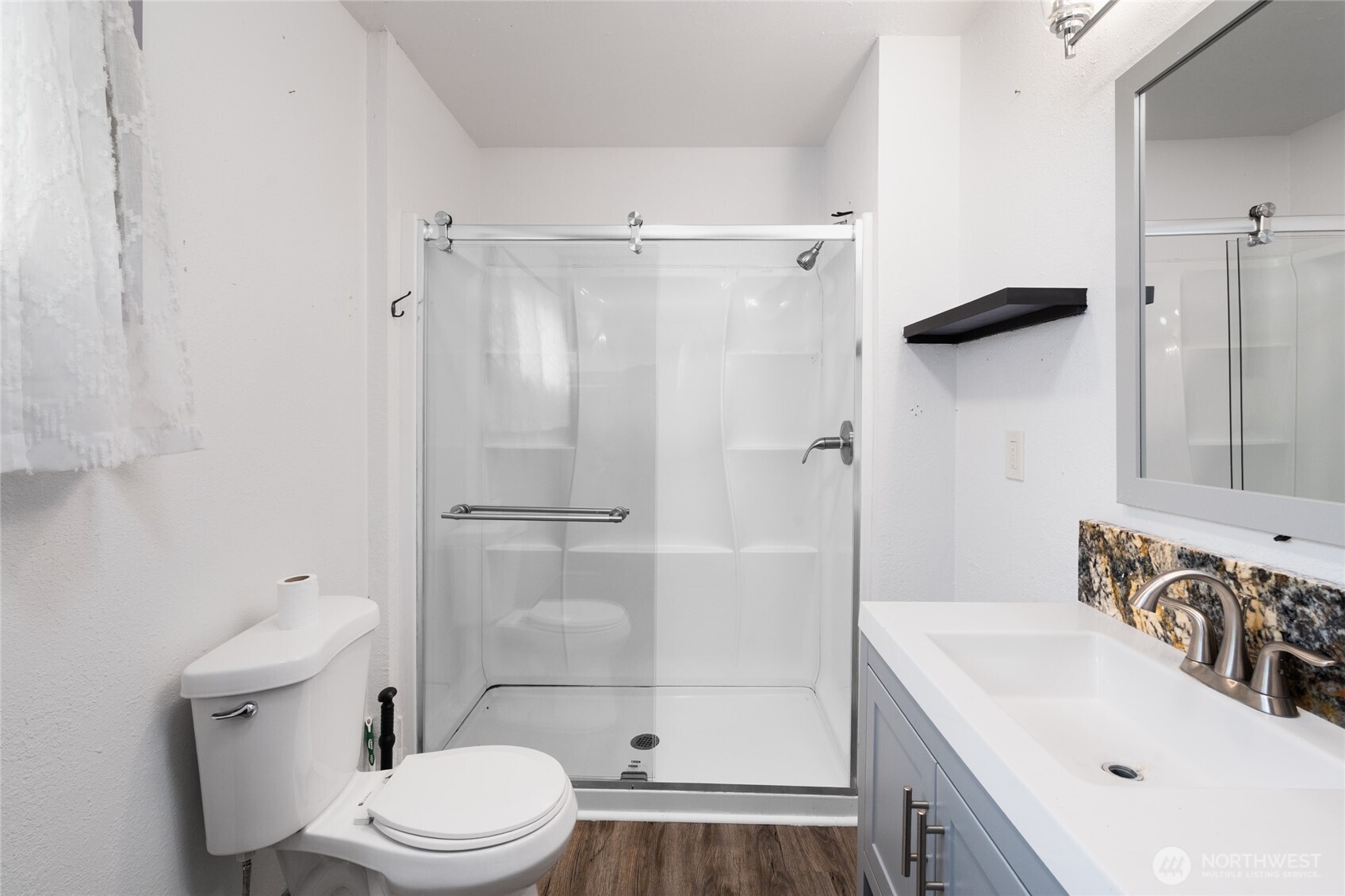 1016 E Orange Avenue , Burlington, WA 98233