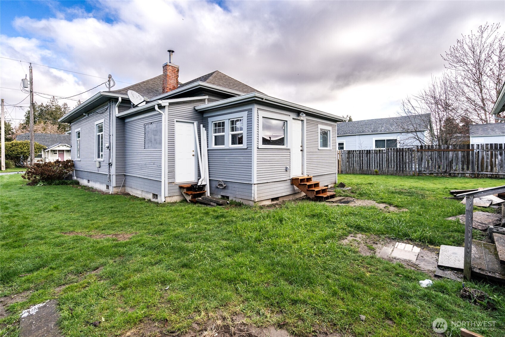 1016 E Orange Avenue , Burlington, WA 98233