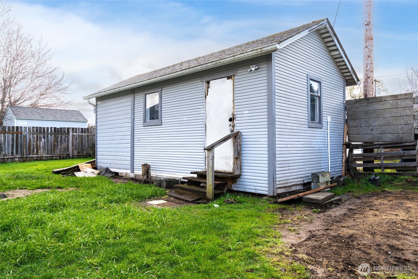 1016 E Orange Avenue , Burlington, WA 98233