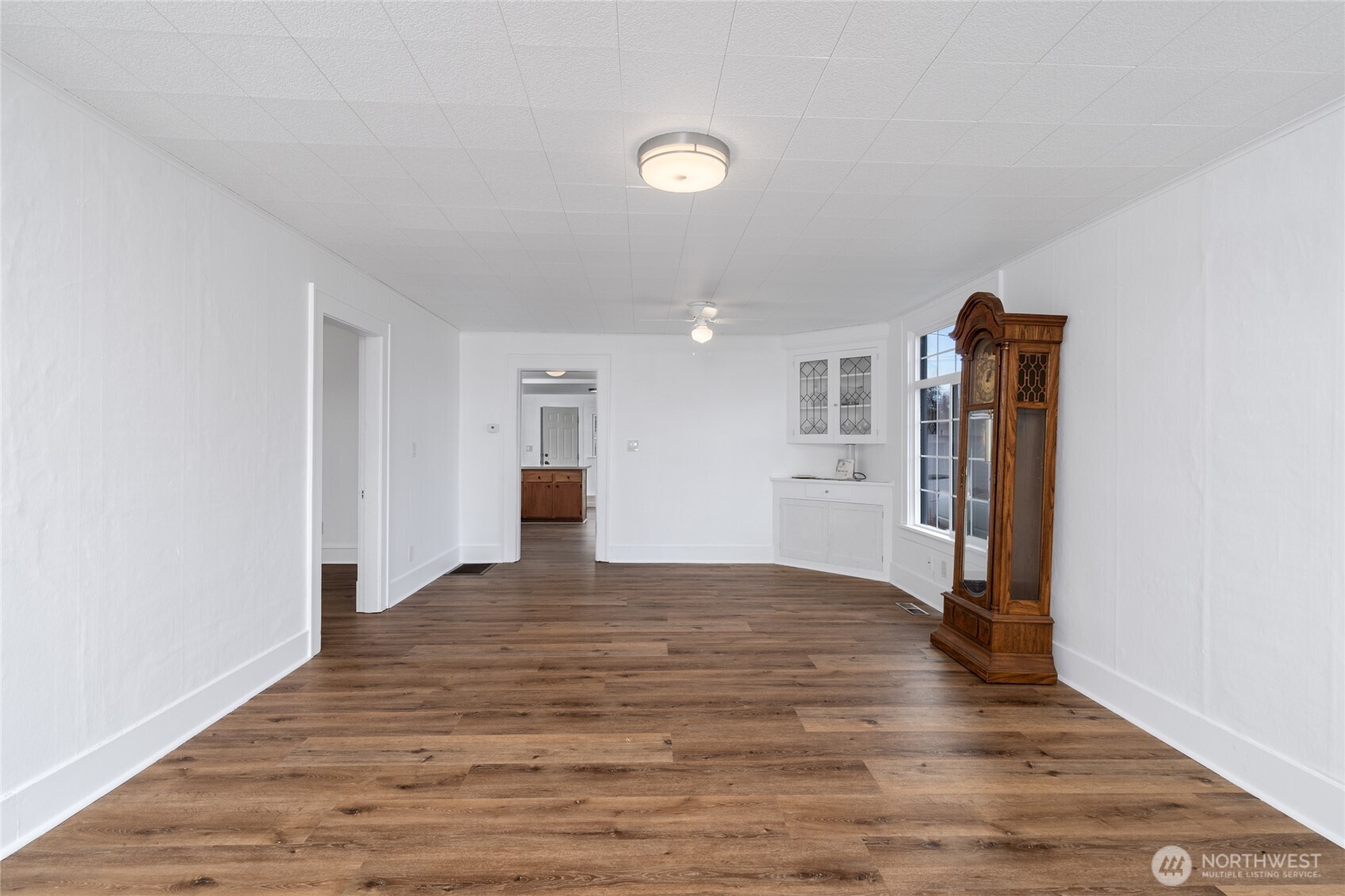 1016 E Orange Avenue , Burlington, WA 98233