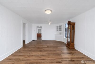 1016 E Orange Avenue , Burlington, WA 98233 - Photo 4