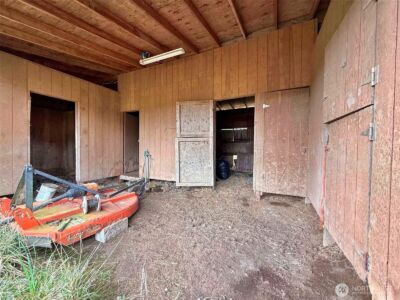 141 Filbert Road , Silver Creek, WA 98585 - Photo 8