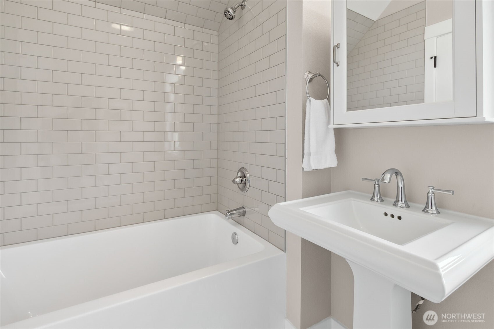 374 Compass Street , Pacific Beach, WA 98571