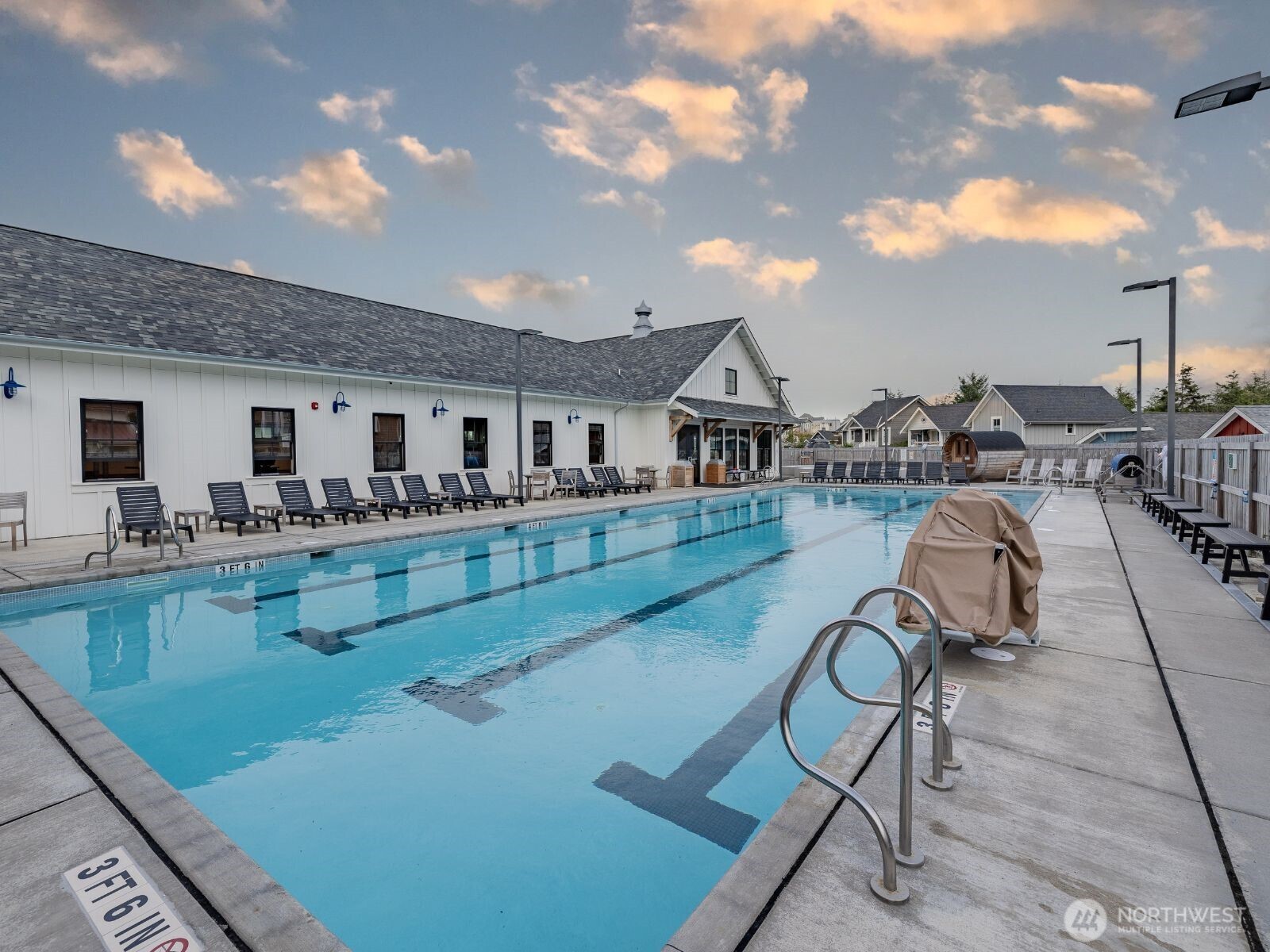 374 Compass Street , Pacific Beach, WA 98571