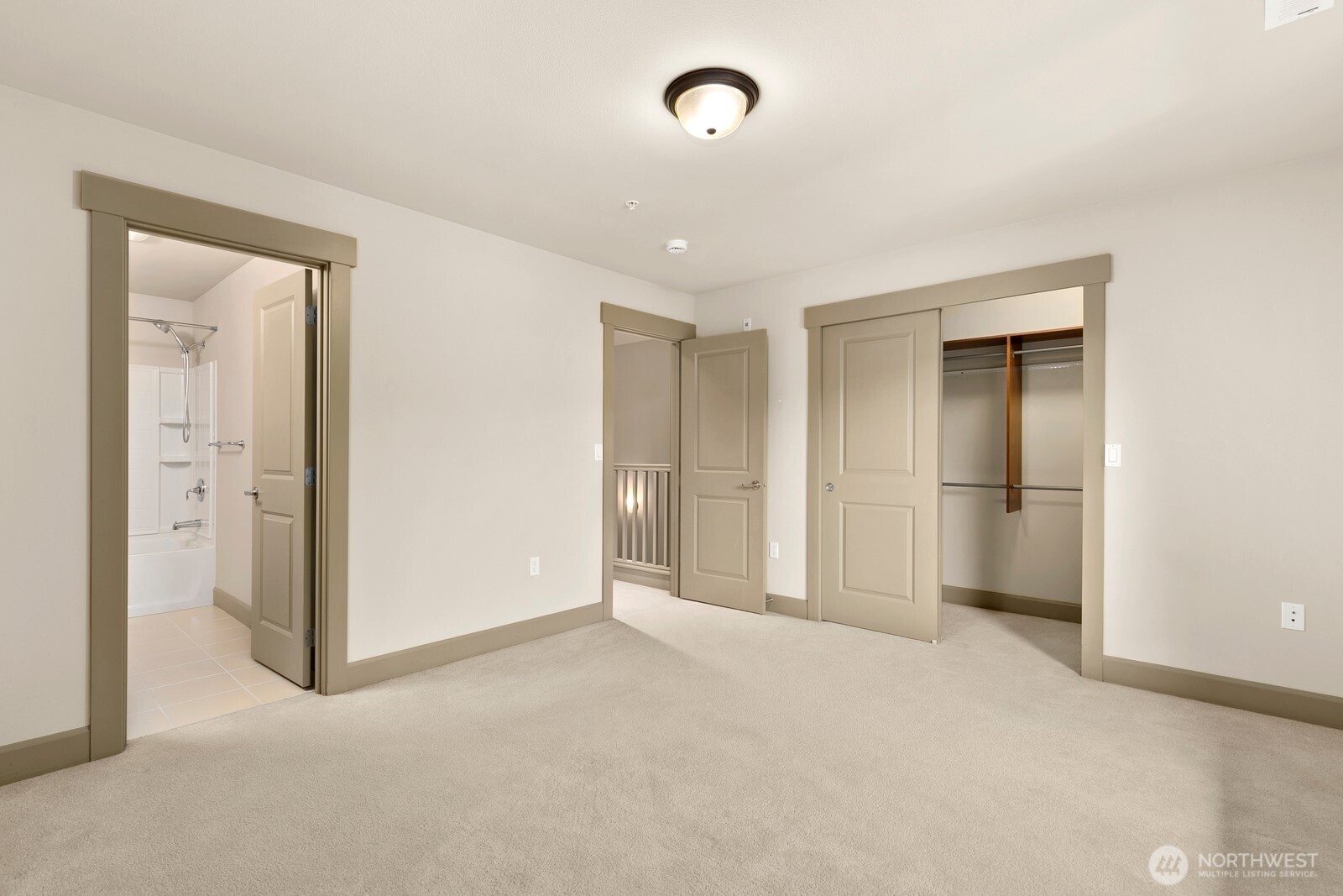 2115 201st Place SE #H3, Bothell, WA 98021