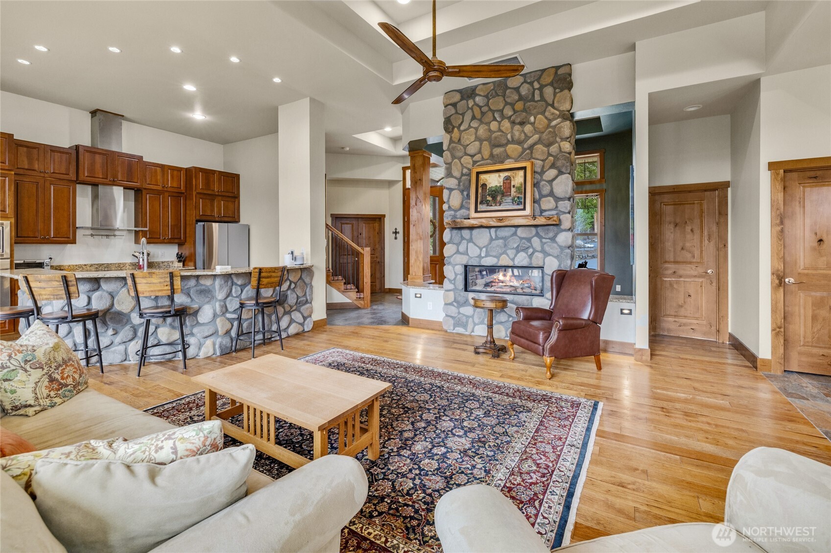 421 Meadow Ridge Drive , Cle Elum, WA 98922-5812