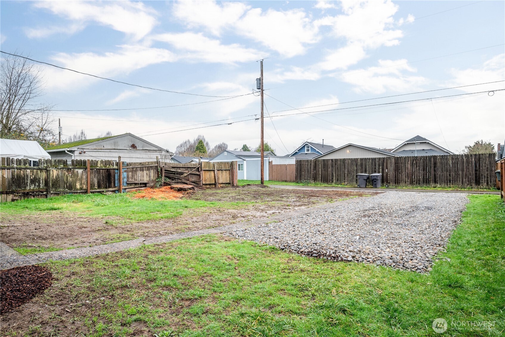 450 16th Avenue , Longview, WA 98632