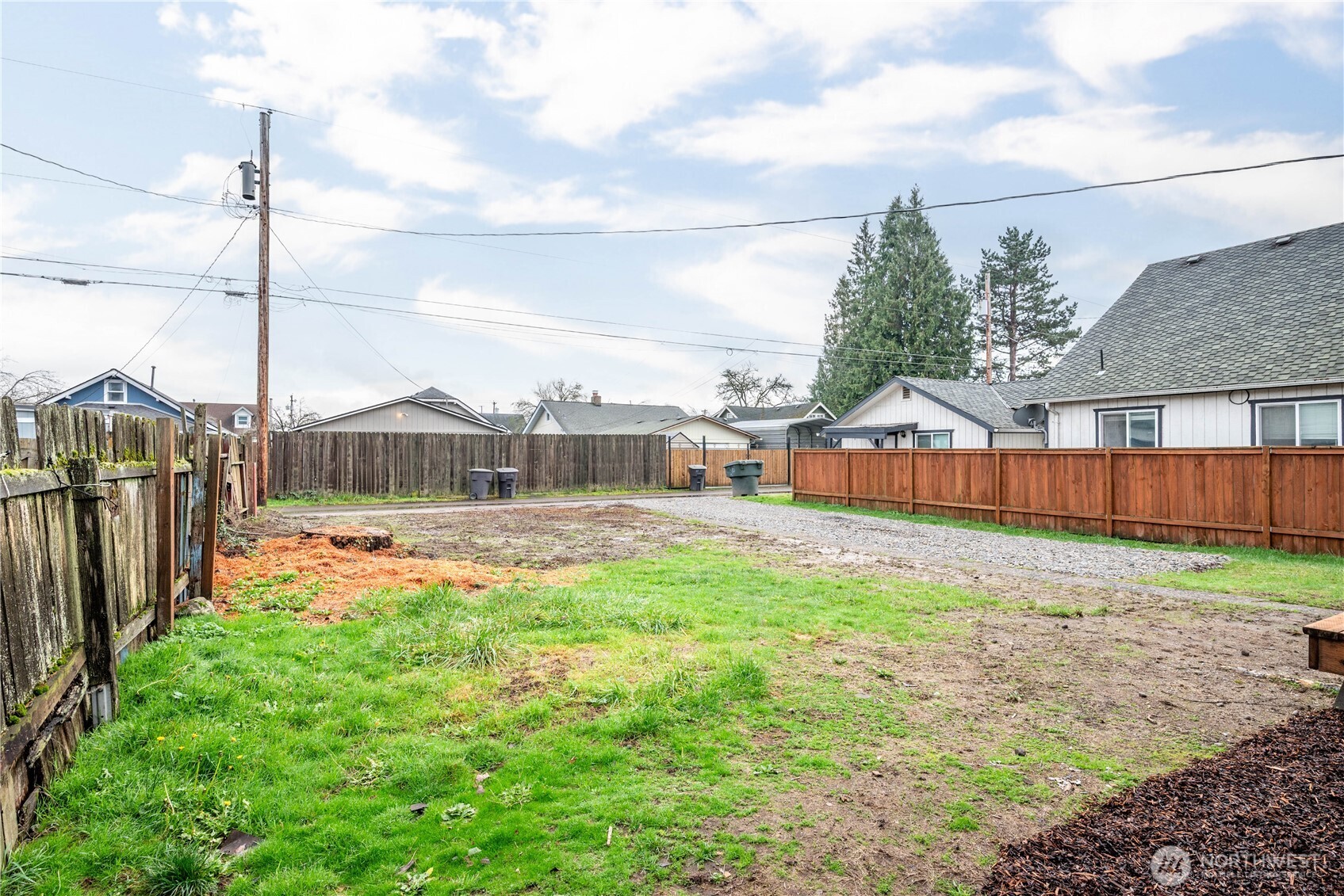 450 16th Avenue , Longview, WA 98632