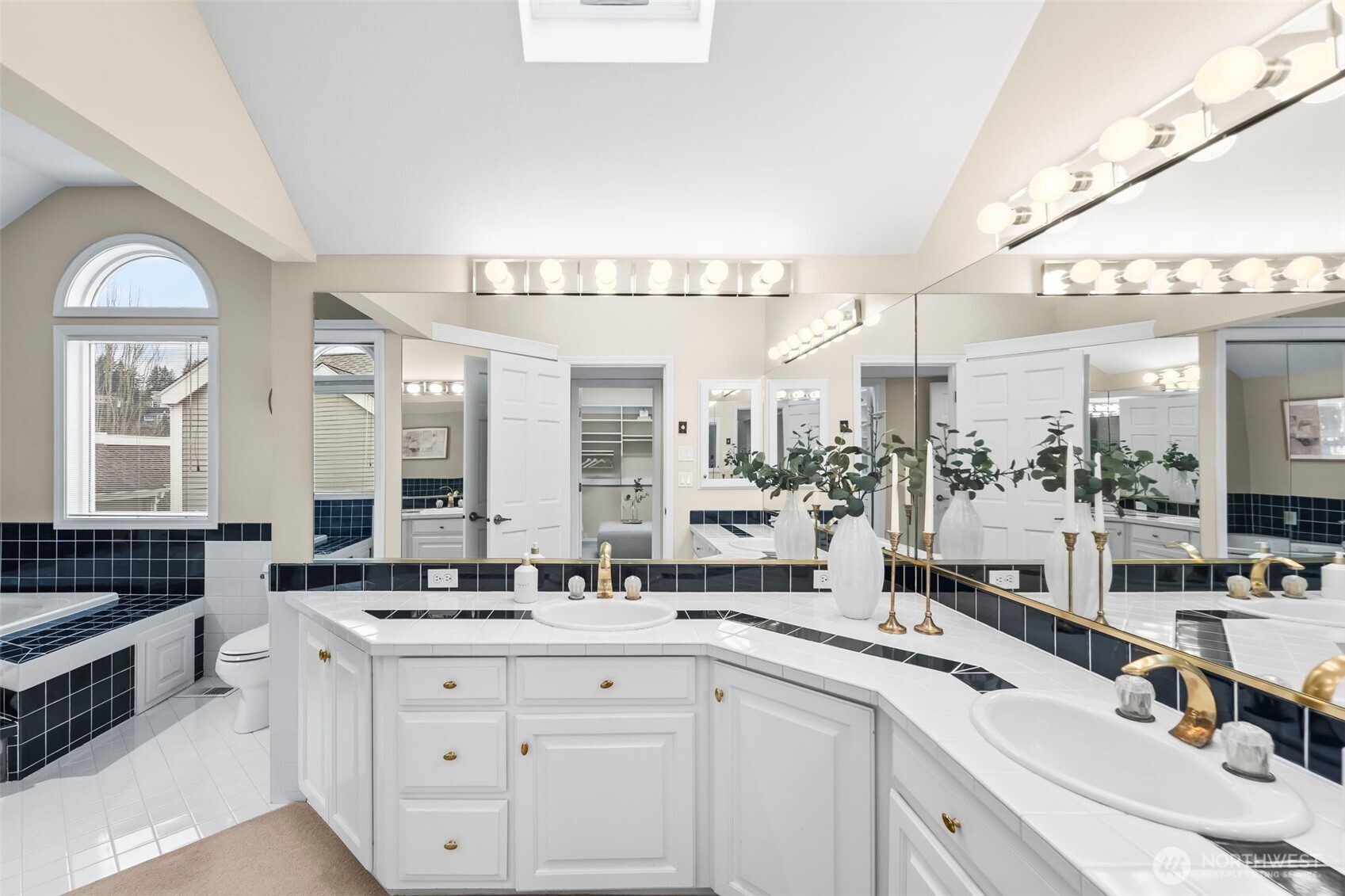 3503 Harborview Drive #2, Gig Harbor, WA 98332