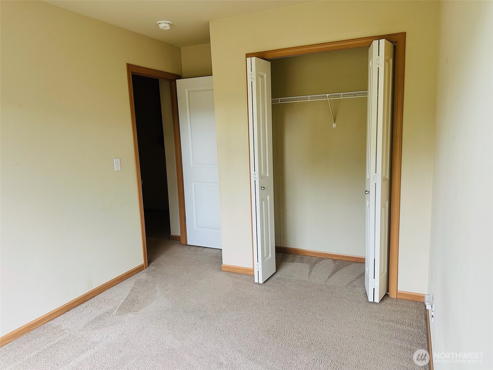 807 5th Place NE, Issaquah, WA 98029