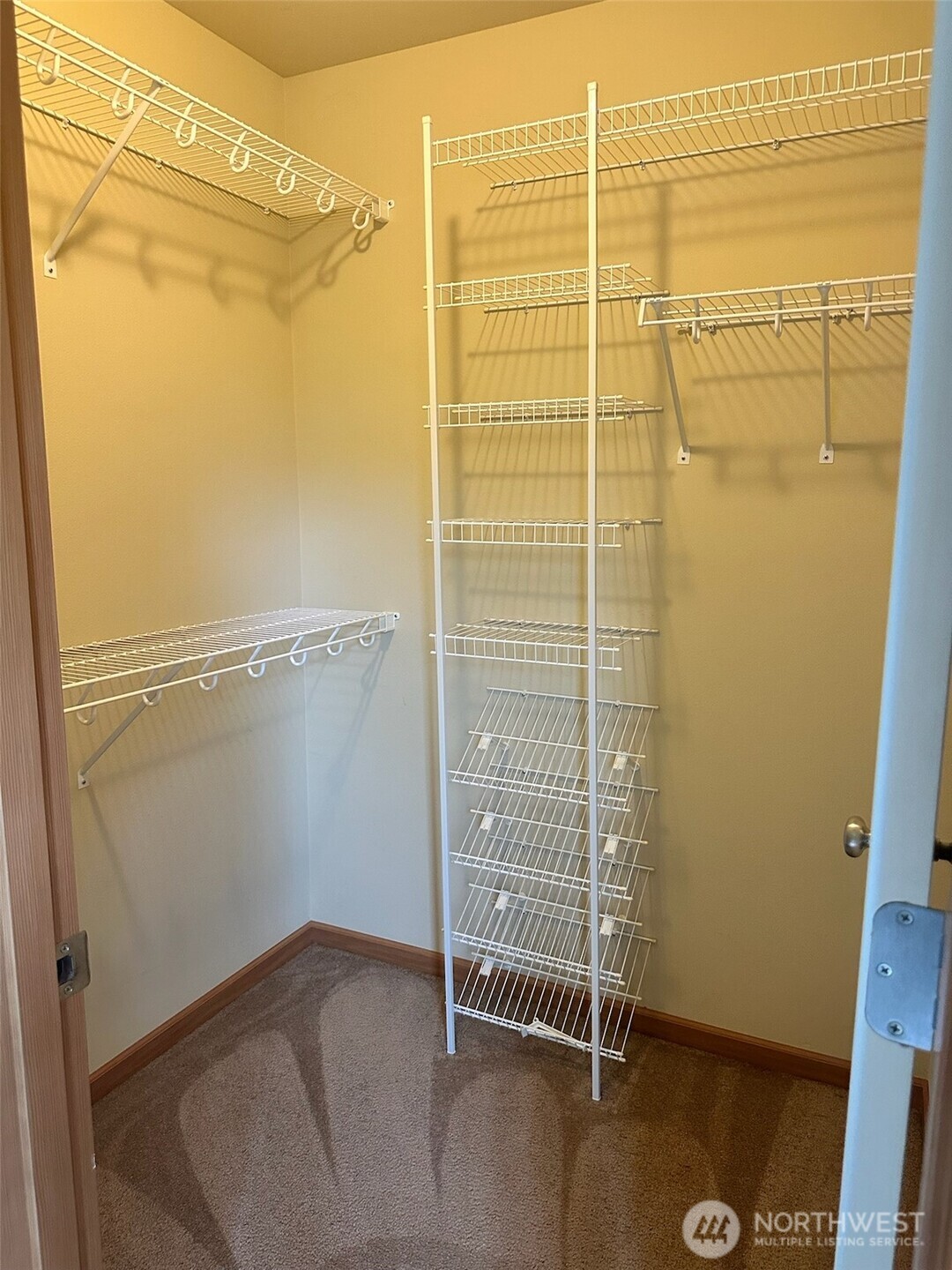 807 5th Place NE, Issaquah, WA 98029