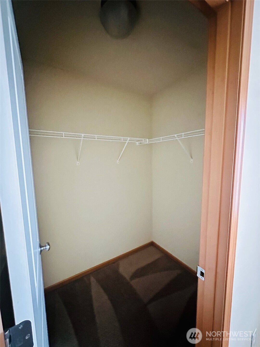 807 5th Place NE, Issaquah, WA 98029