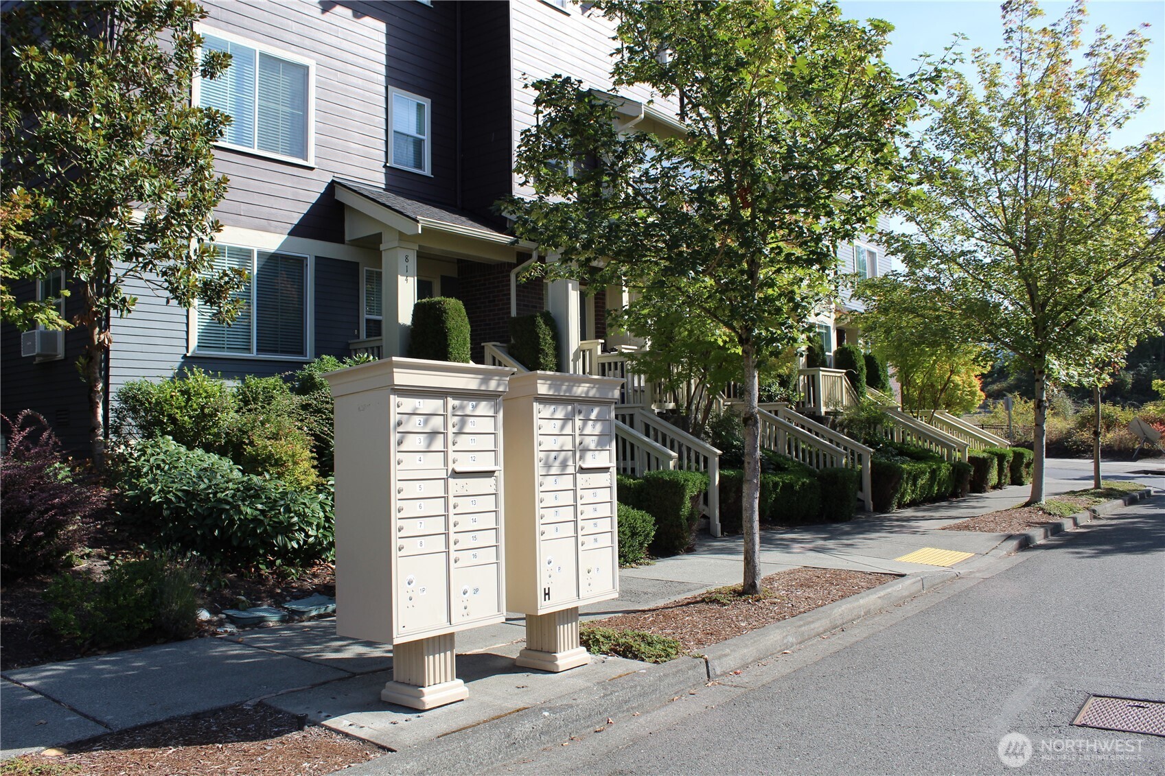 807 5th Place NE, Issaquah, WA 98029