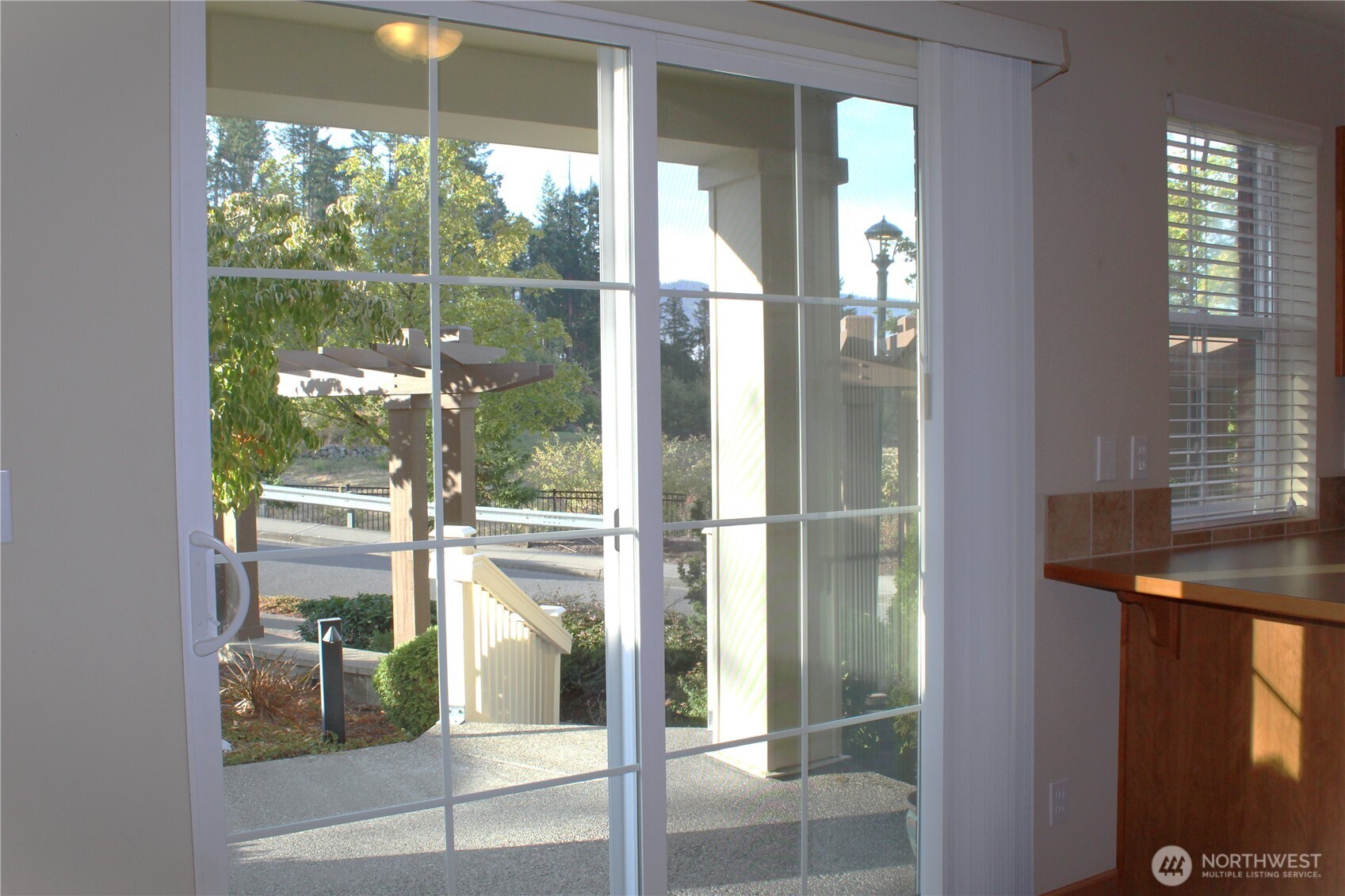 807 5th Place NE, Issaquah, WA 98029