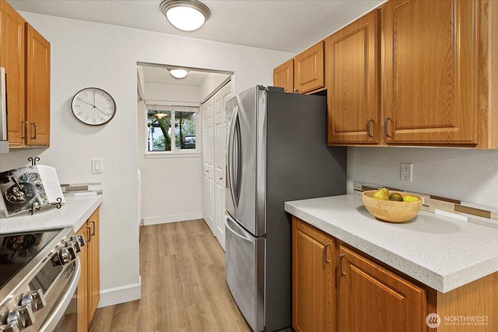 10018 NE 127th Place #B109, Kirkland, WA 98034