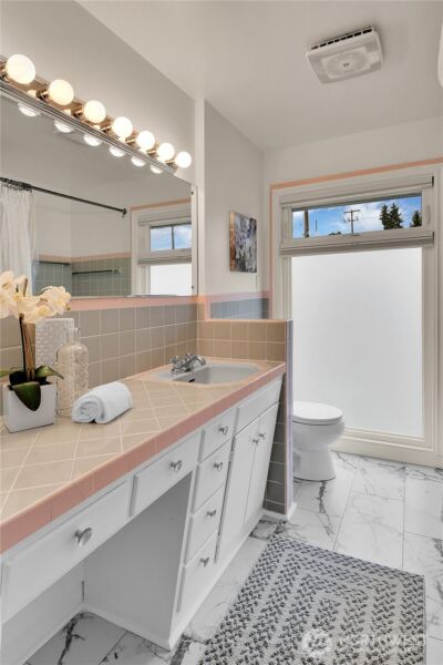 7247 36th Avenue SW, Seattle, WA 98126 - Photo 18