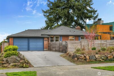 7247 36th Avenue SW, Seattle, WA 98126 - Photo 2
