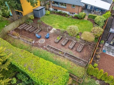 7247 36th Avenue SW, Seattle, WA 98126 - Photo 4