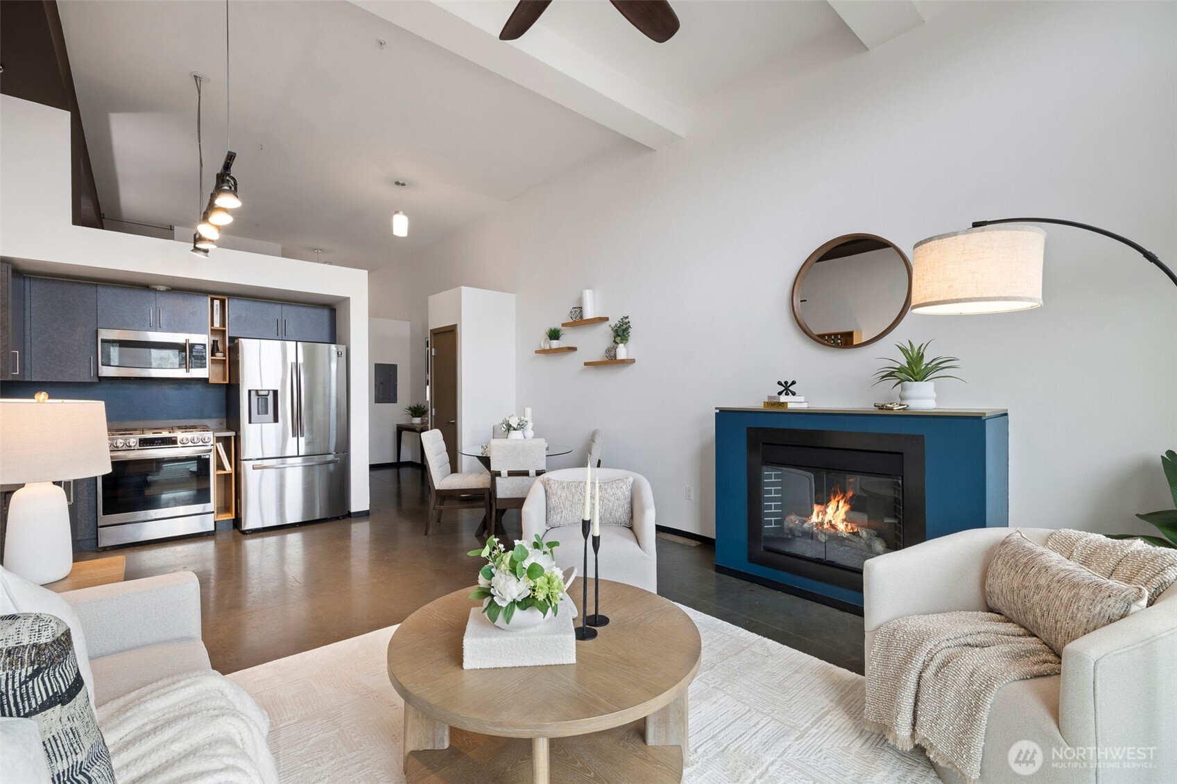 4422 Bagley Avenue N #216, Seattle, WA 98103-7678