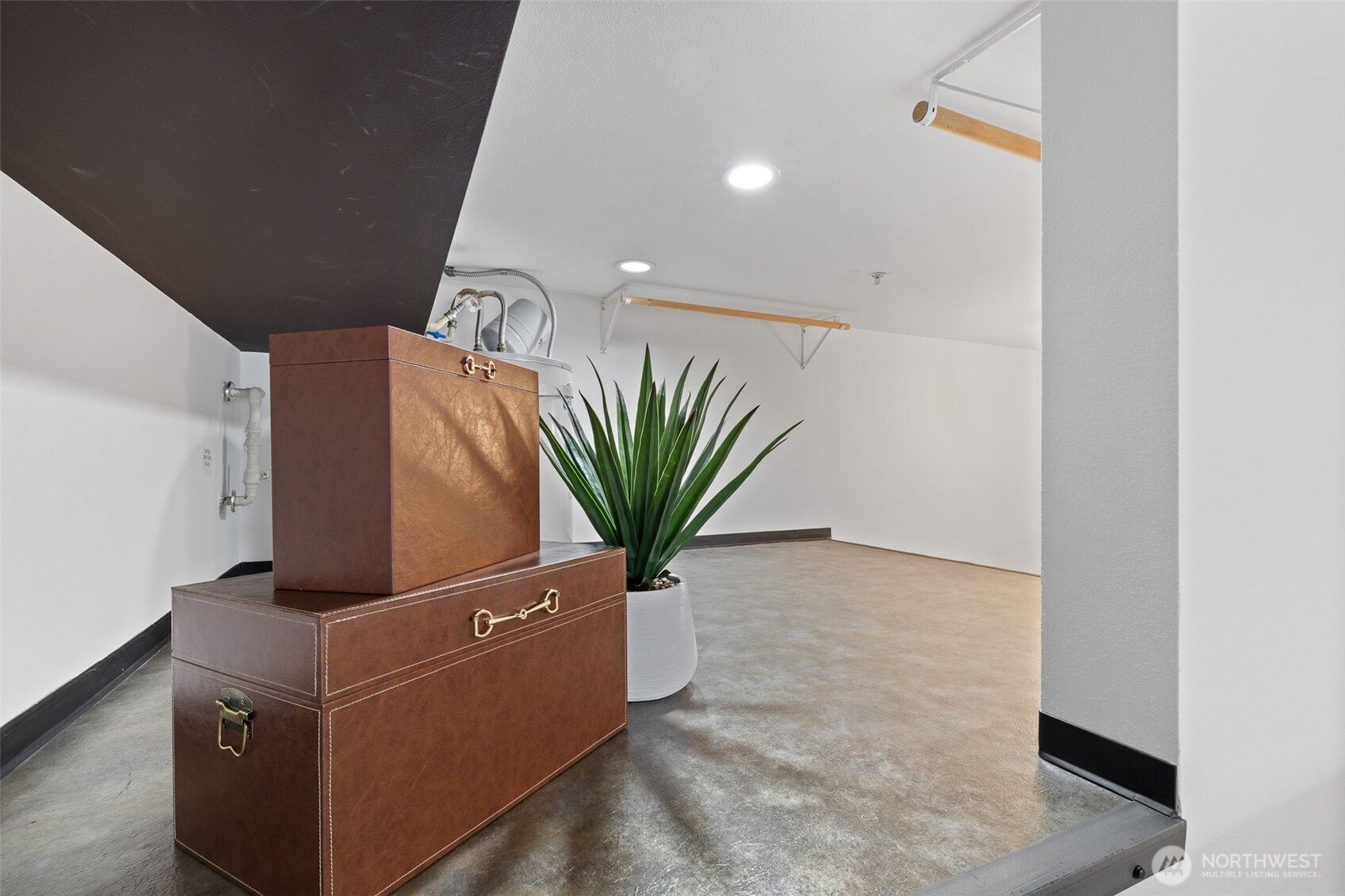 4422 Bagley Avenue N #216, Seattle, WA 98103-7678