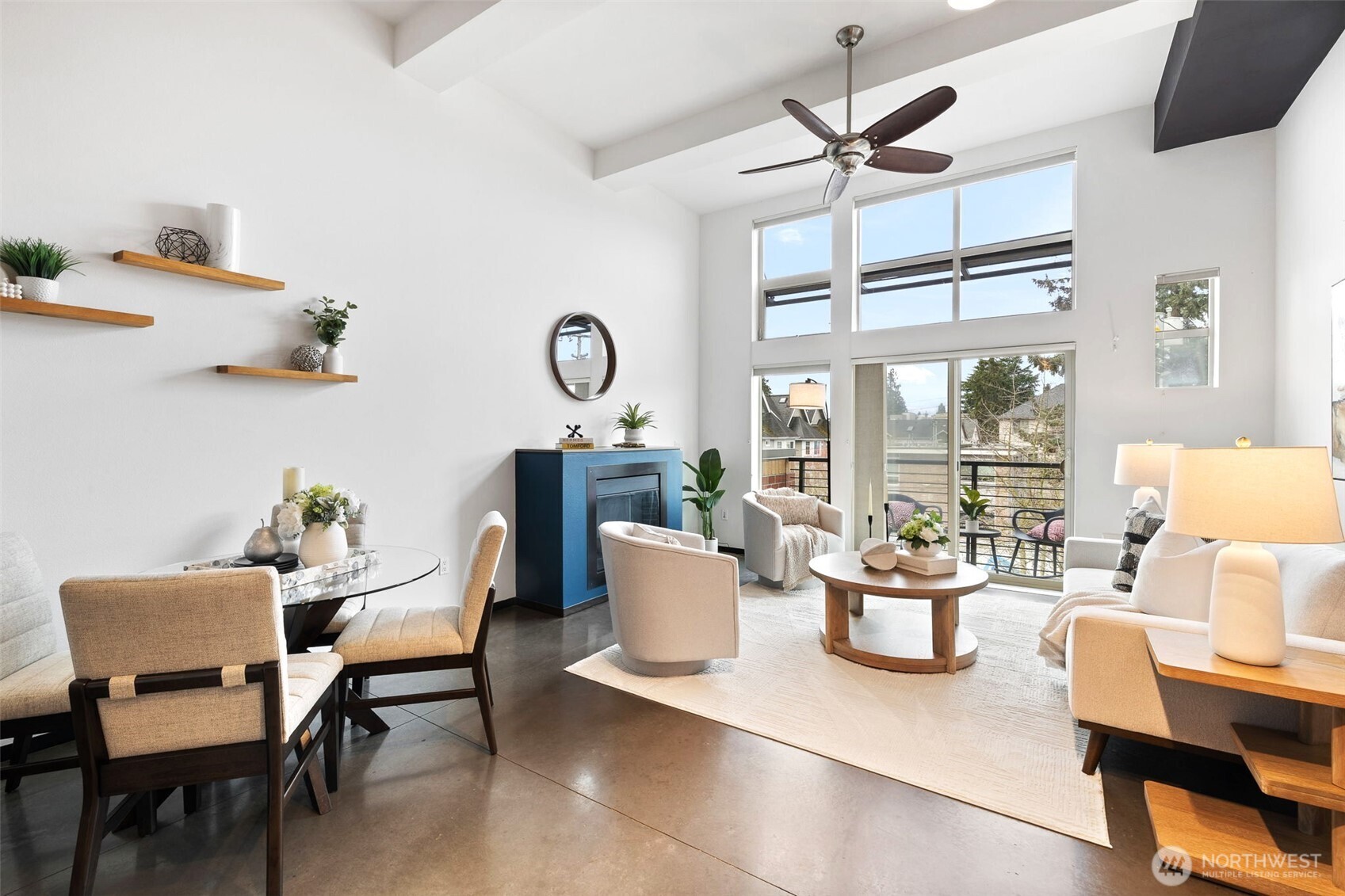 4422 Bagley Avenue N #216, Seattle, WA 98103-7678