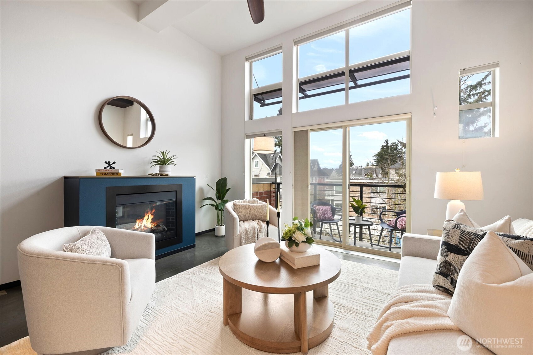 4422 Bagley Avenue N #216, Seattle, WA 98103-7678