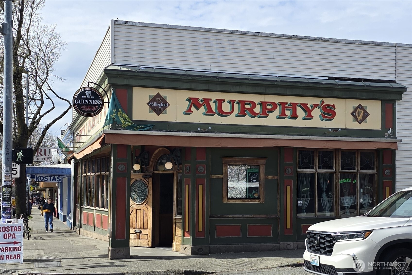 4422 Bagley Avenue N #216, Seattle, WA 98103-7678