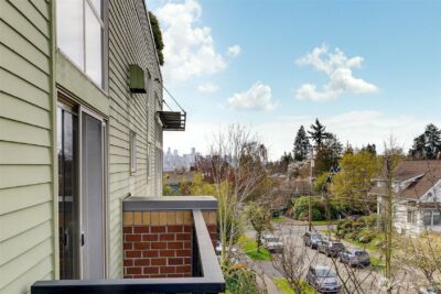 4422 Bagley Avenue N #216, Seattle, WA 98103-7678 - Photo 4