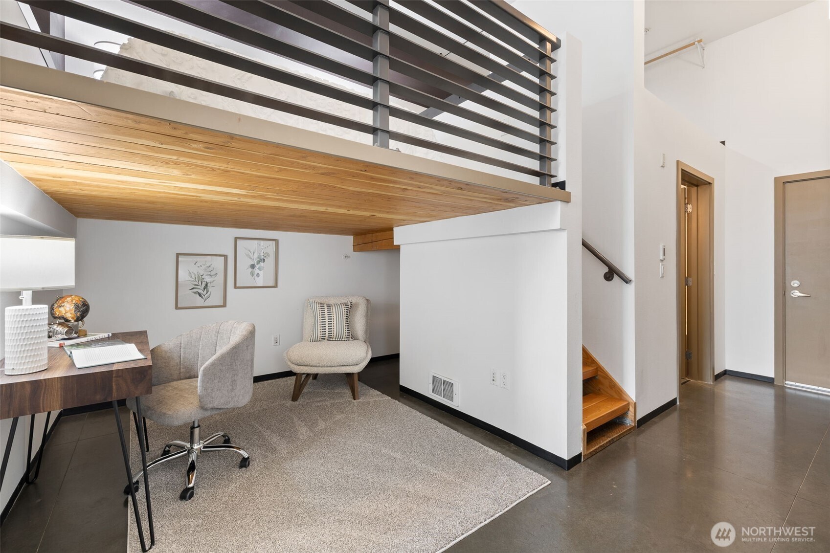 4422 Bagley Avenue N #216, Seattle, WA 98103-7678