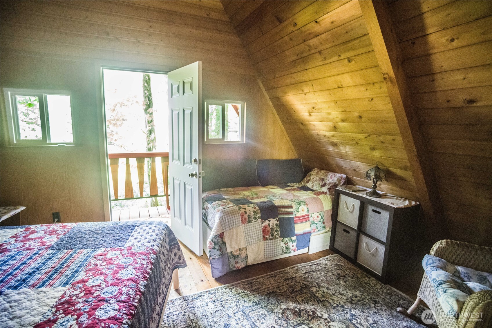 38423 570th Street Ct E, Ashford, WA 98304