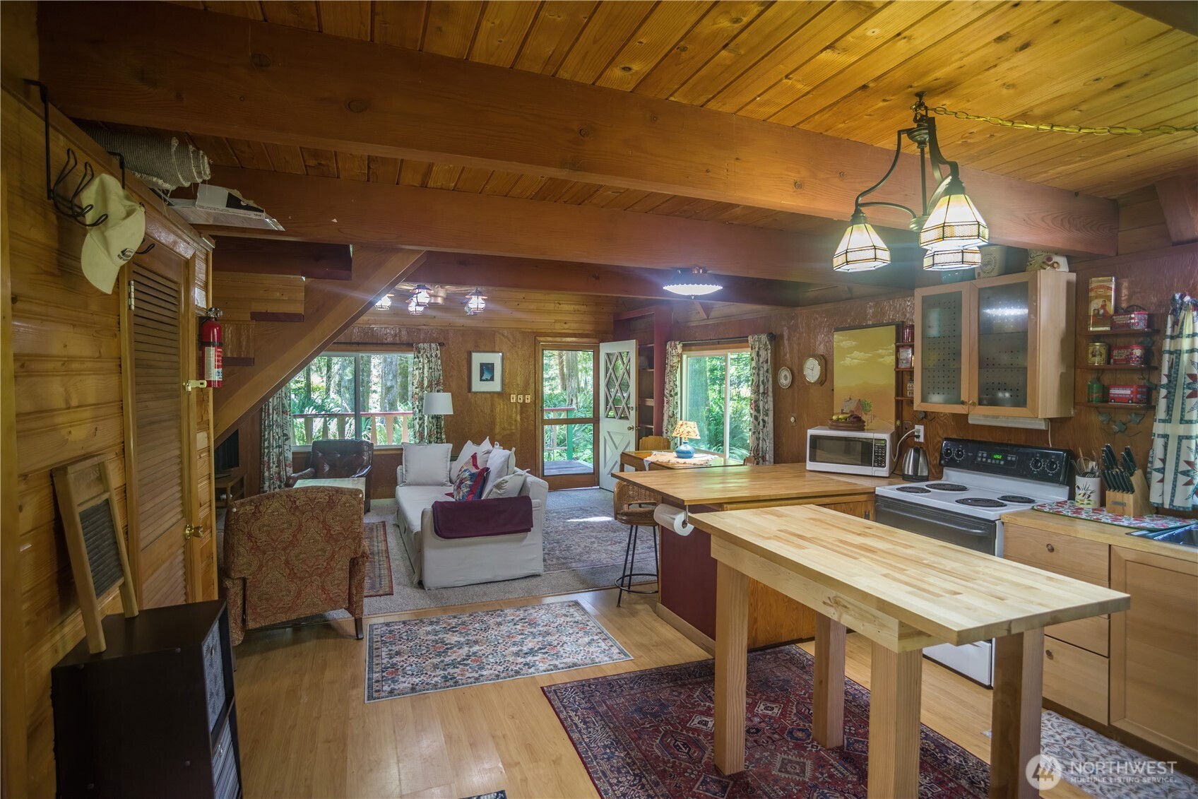 38423 570th Street Ct E, Ashford, WA 98304