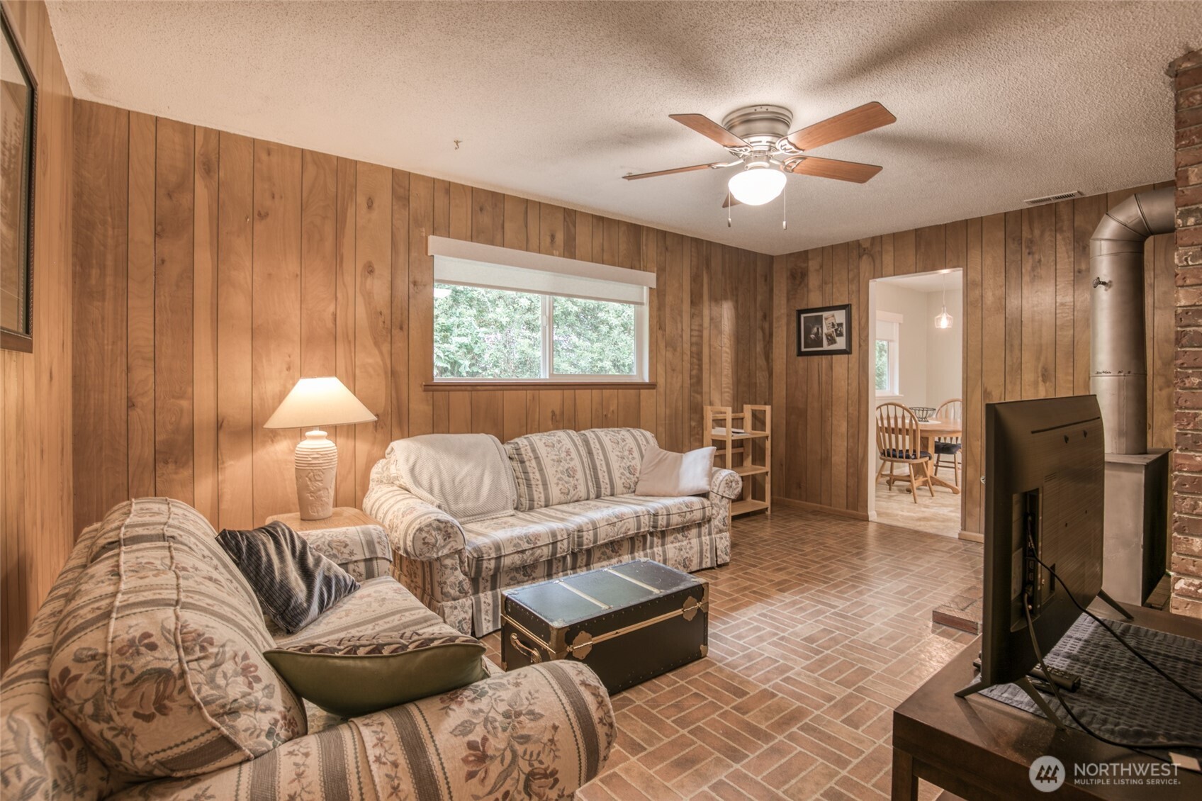 210 Hirschbeck Heights Road , Aberdeen, WA 98520