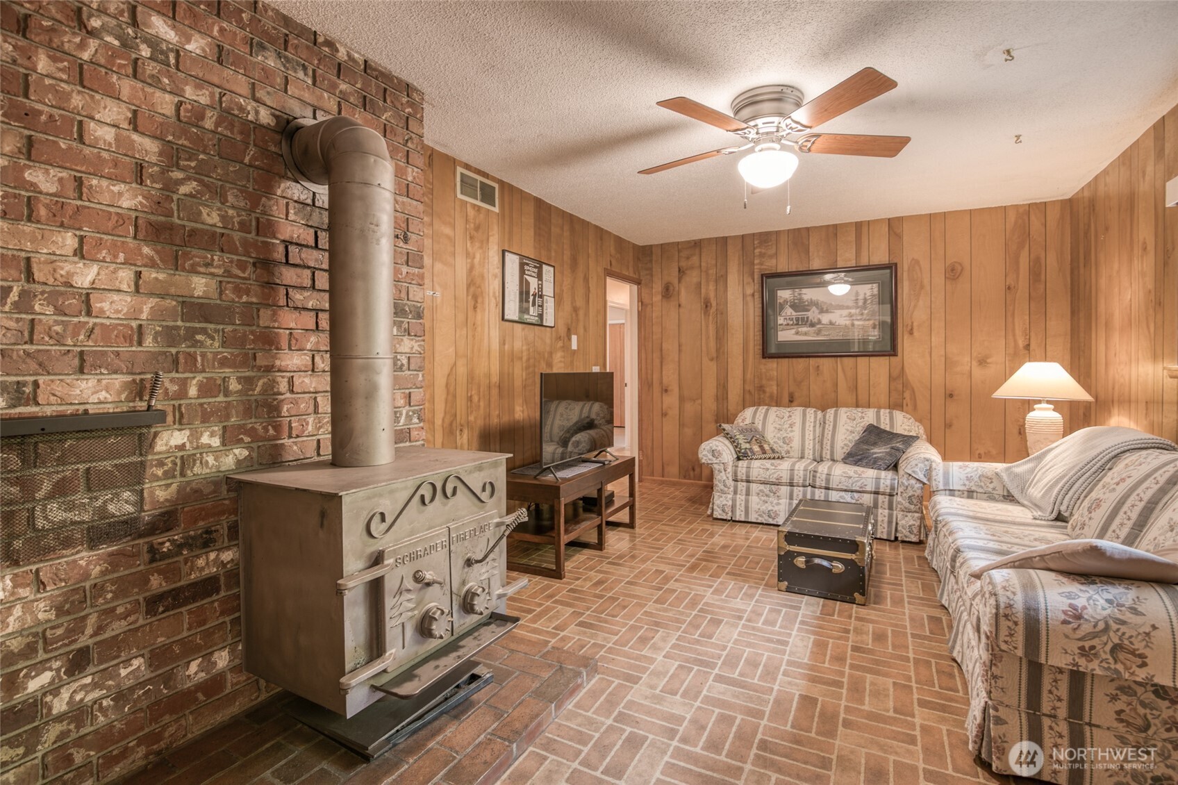 210 Hirschbeck Heights Road , Aberdeen, WA 98520