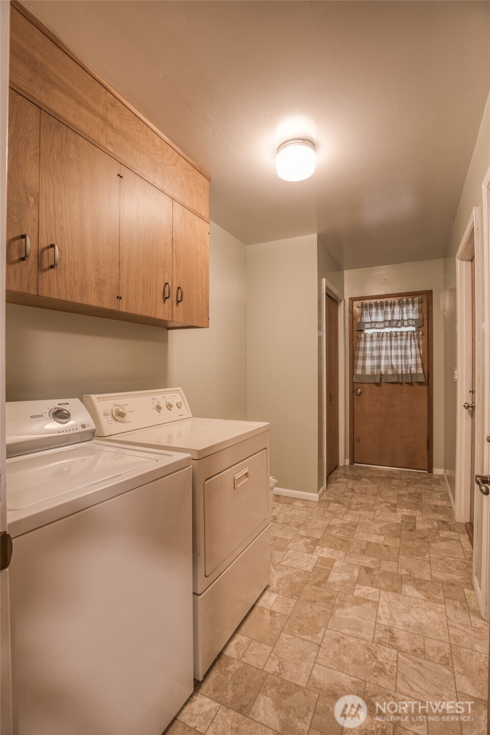 210 Hirschbeck Heights Road , Aberdeen, WA 98520