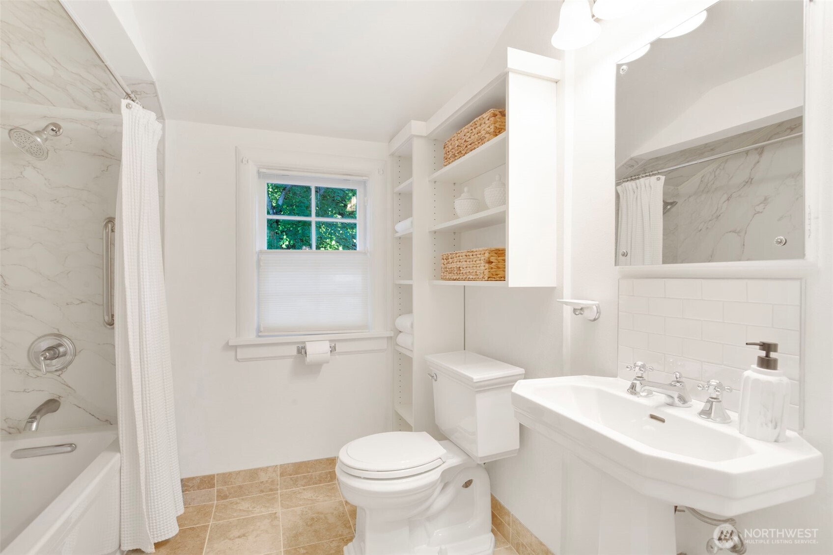 1702 Lake Washington Boulevard , Seattle, WA 98122