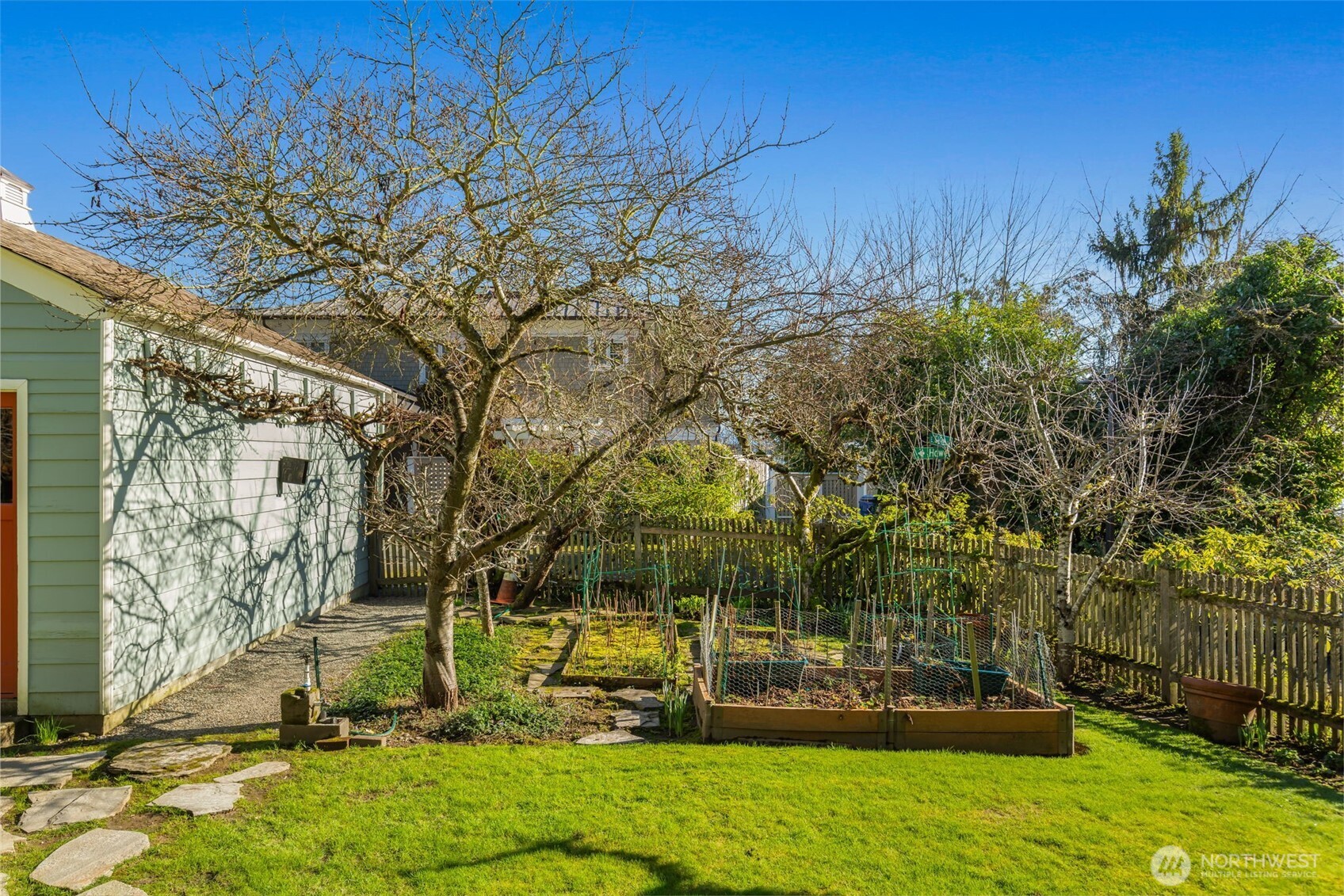 1702 Lake Washington Boulevard , Seattle, WA 98122