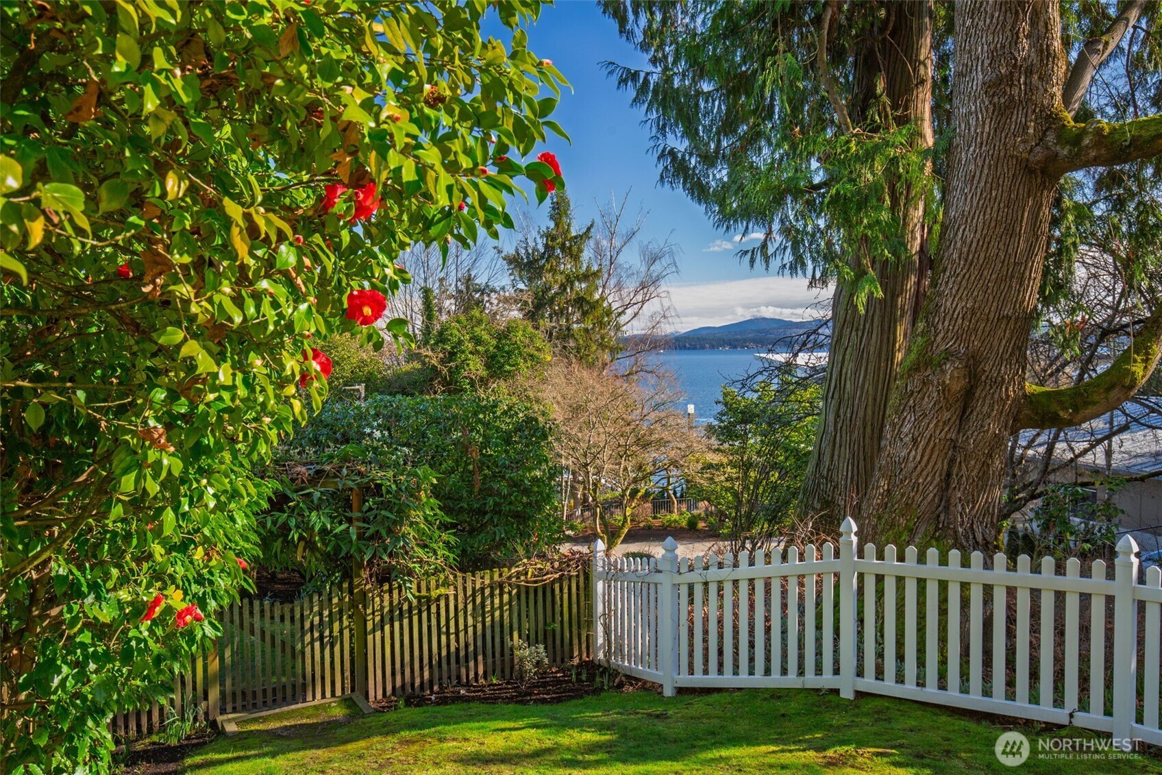 1702 Lake Washington Boulevard , Seattle, WA 98122