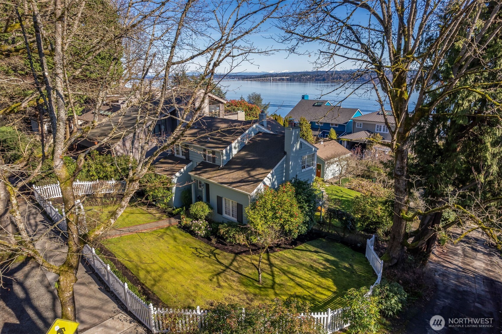 1702 Lake Washington Boulevard , Seattle, WA 98122