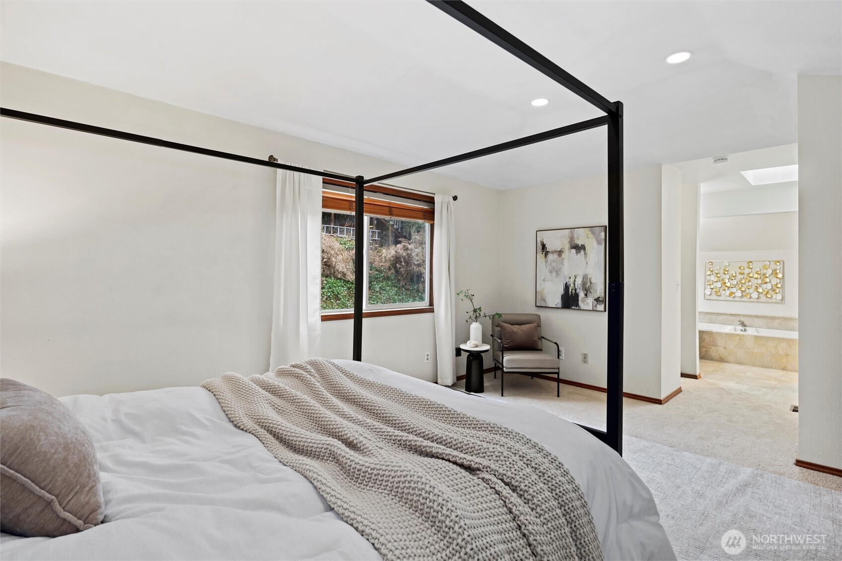 26009 222nd Place SE, Maple Valley, WA 98038