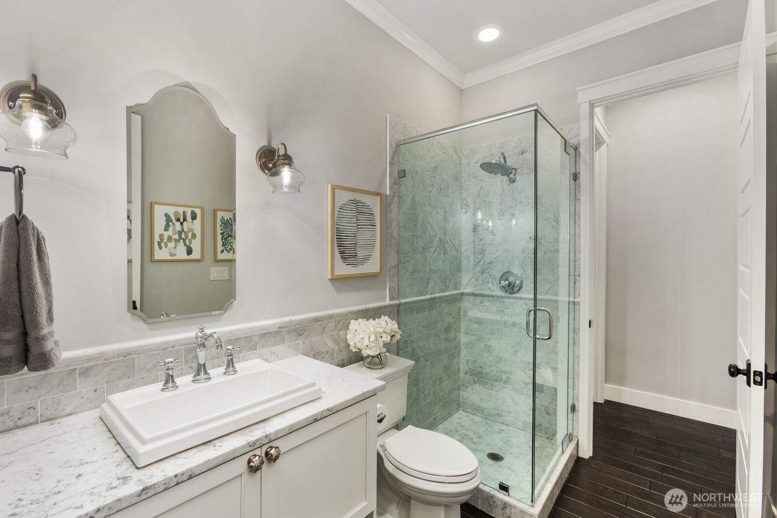 8411 NE 110th Place , Kirkland, WA 98034