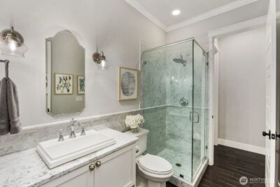 8411 NE 110th Place , Kirkland, WA 98034 - Photo 28