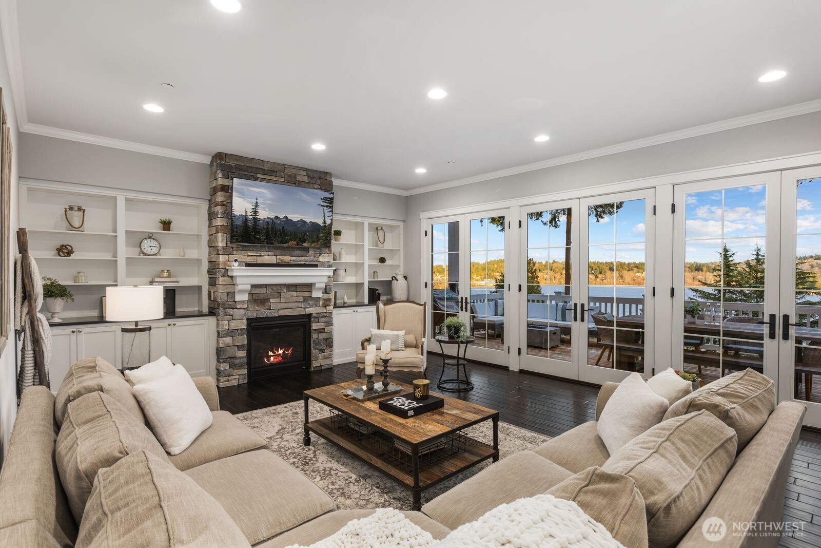 8411 NE 110th Place , Kirkland, WA 98034