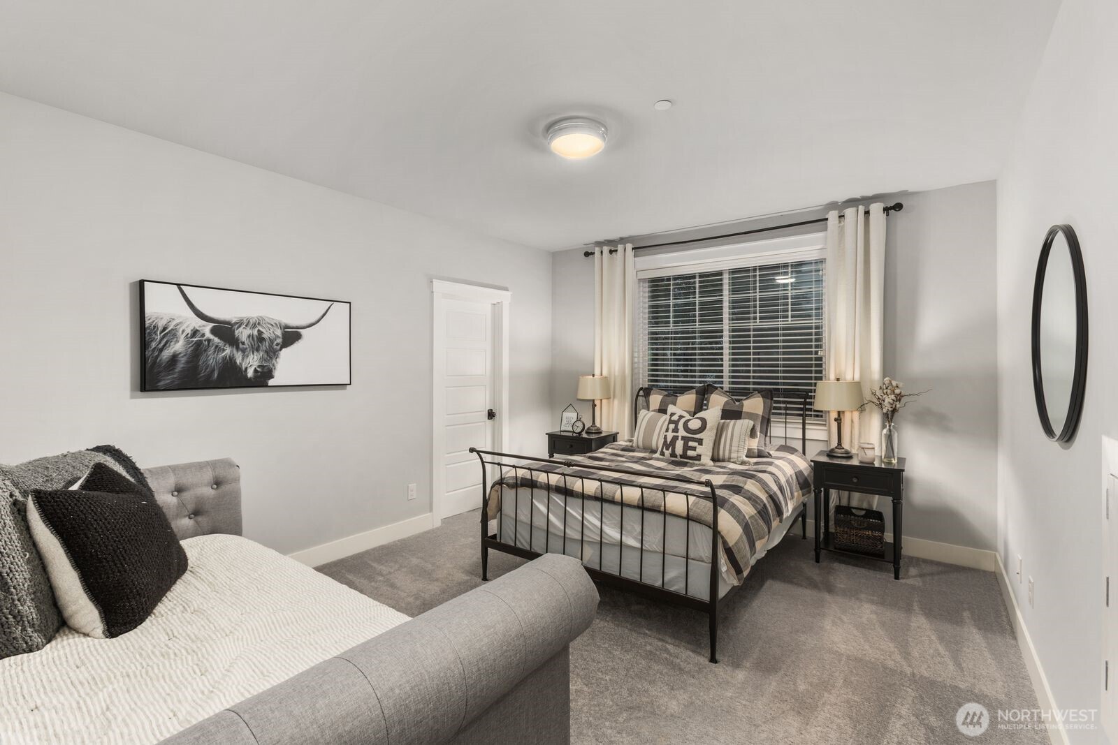 8411 NE 110th Place , Kirkland, WA 98034