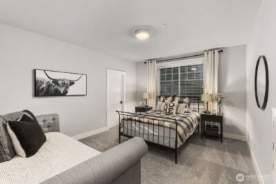 8411 NE 110th Place , Kirkland, WA 98034 - Photo 33