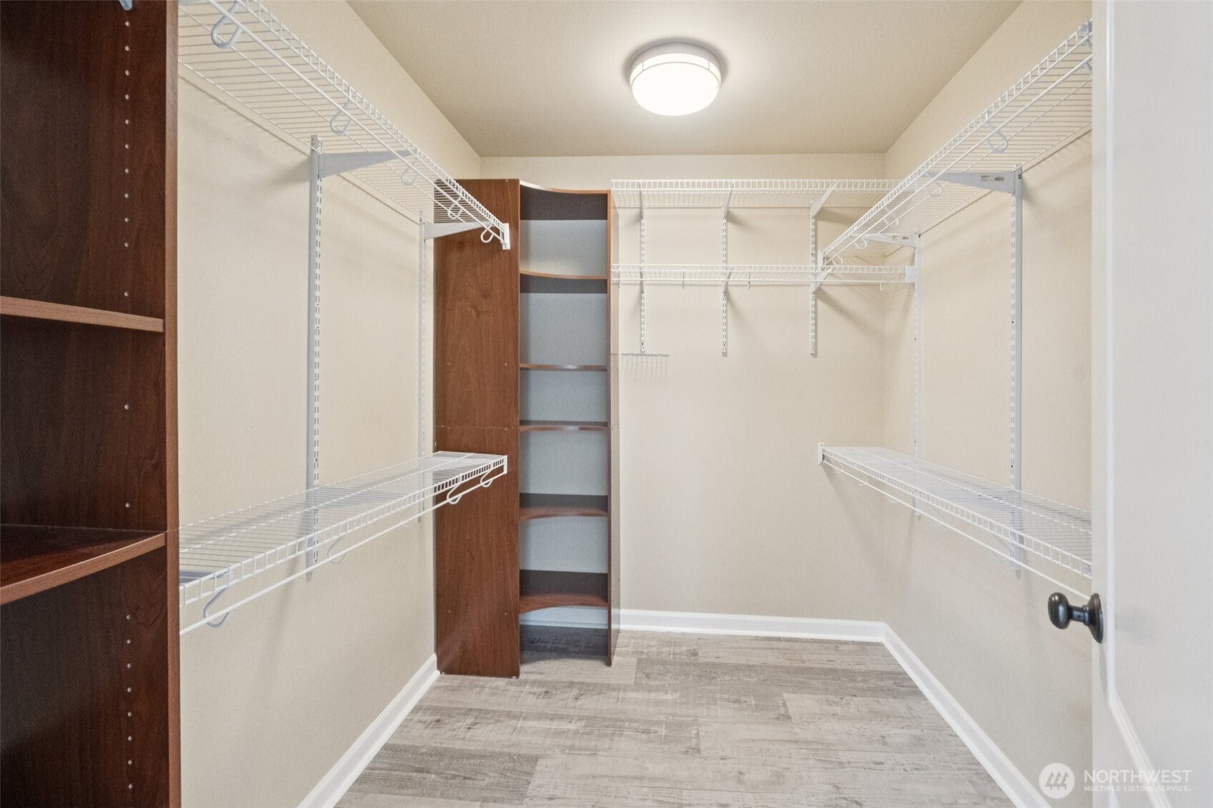1500 Index Avenue NE, Renton, WA 98056