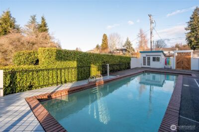 4042 Soundview Drive W, University Place, WA 98466 - Photo 4