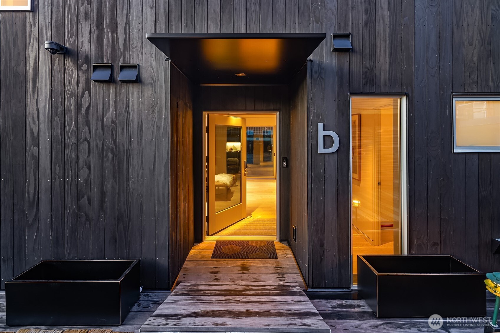 2241 Fairview Avenue E #B, Seattle, WA 98102