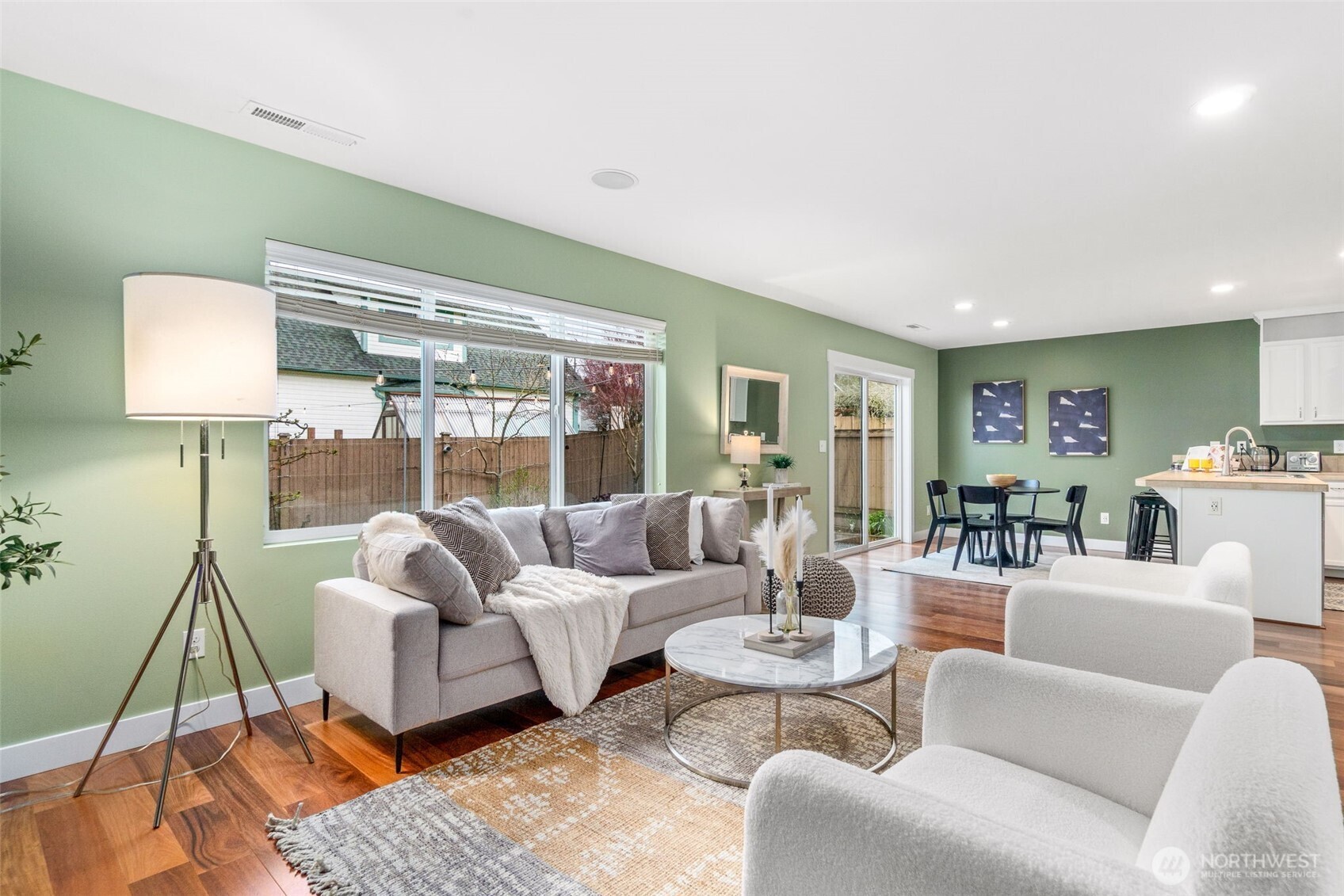 8303 10th Place SE, Lake Stevens, WA 98258