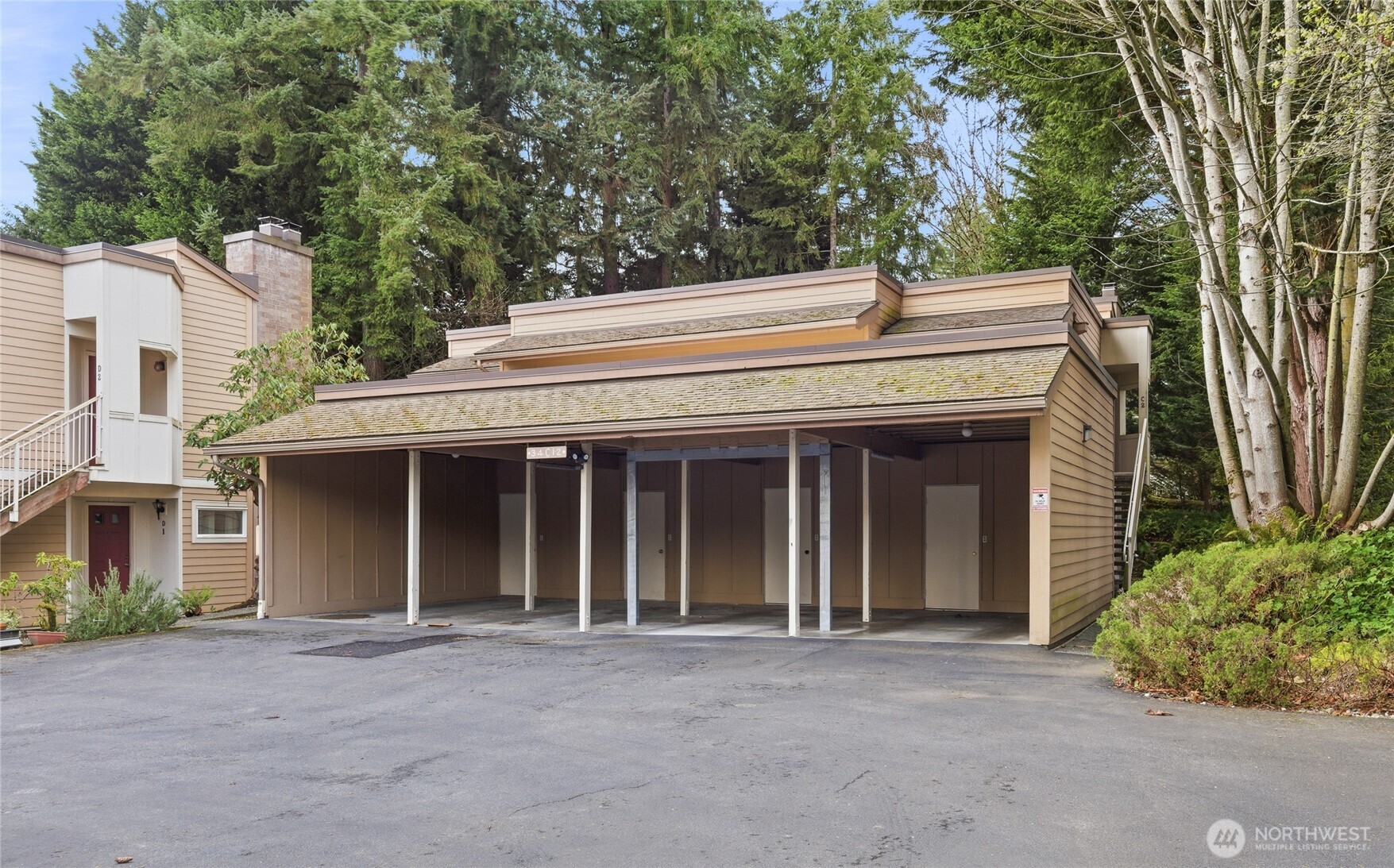 14651 NE 40th Street #C1, Bellevue, WA 98007