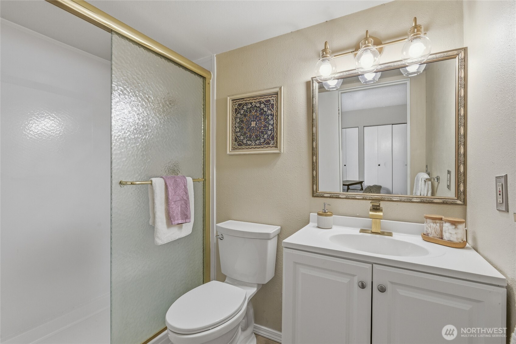14651 NE 40th Street #C1, Bellevue, WA 98007